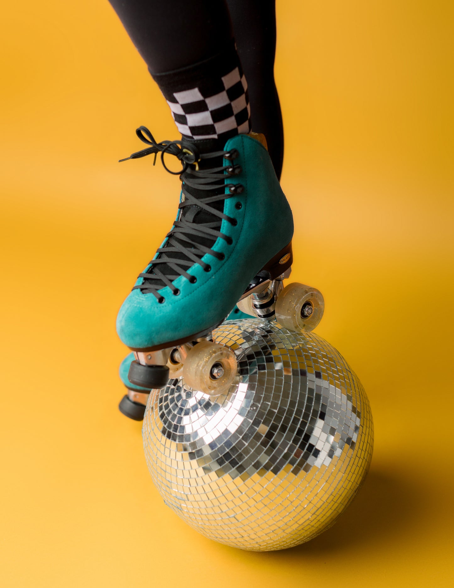 Galaxy Skates Quad Skate - Neptune Teal